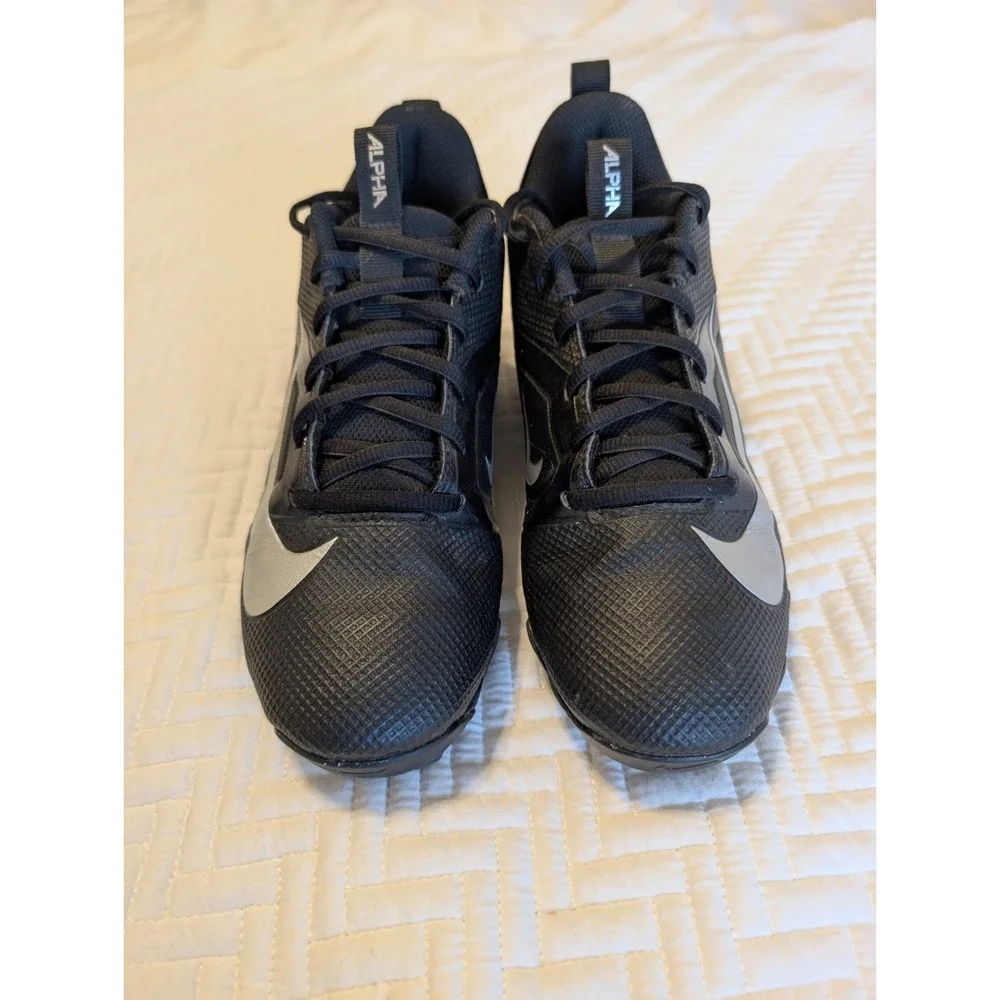 Nike Alpha Football Cleats Boys' Black White Size 5.5Y FQ4016-002‎